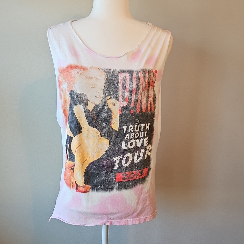 Anvil Pink The Truth About Love Tour 2013 Graphic Band Concert Tank Top